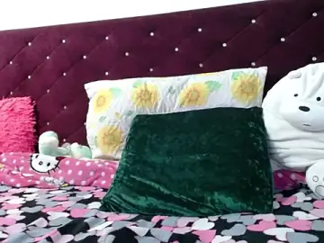 Free Live Porn with Saraanova1 - Stripchat