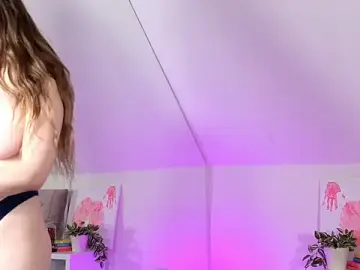 Adult Video Chat with SabrinaSutton - Stripchat