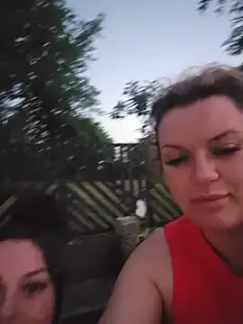 Live Porn with BaddieBellaUK - Stripchat