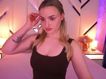 Free Porn Cam with LindsieGreyy - Stripchat