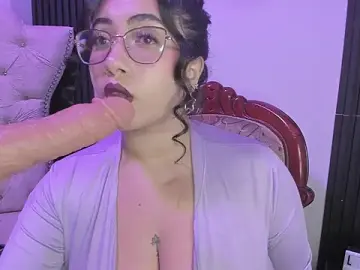 Nude Webcam with Sexy_cristall_ - Stripchat