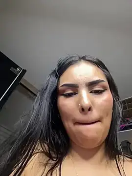 Free Live Porn with Maddy_Rouse_ - Stripchat