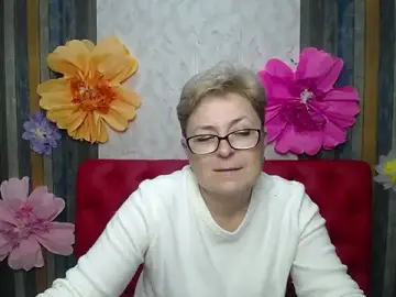 Live Sex Cam with EmiliaGree - Stripchat