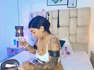 Live Sex Cam with KimberlyFox_t - Stripchat