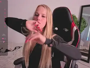 Live Sex with Emmi_crystal - Stripchat