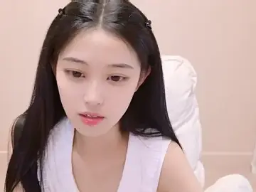 Adult Webcams with iiiiiiiiiu - Stripchat