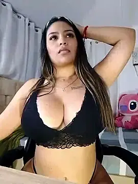 Live Sex Cam with sweetfabianaxl - Stripchat
