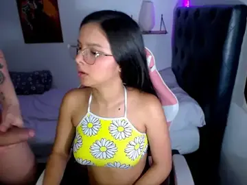 Adult Webcam with jessi_and_boy - Stripchat