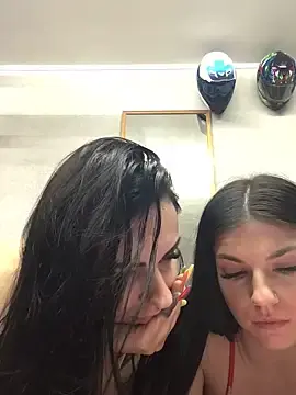 Sex Cam with wwwdddccc1 - Stripchat