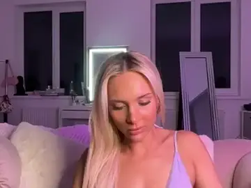 Live Sex with Naughtyblondex - Stripchat