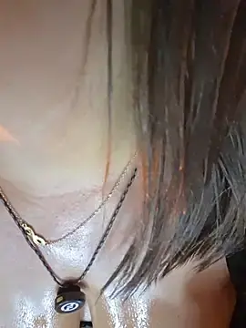 Adult Webcam with Paulette-squirt - Stripchat