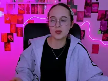 Nude Webcam with mona_cloud - Stripchat