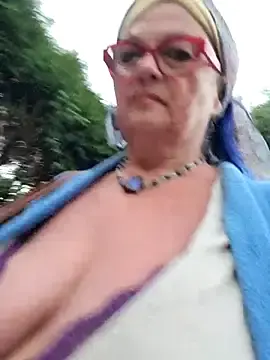 Free Porn Cam with Hot-Muci - Stripchat
