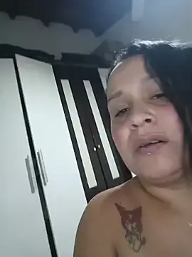 Free Live Porn with Milfvalesk - Stripchat