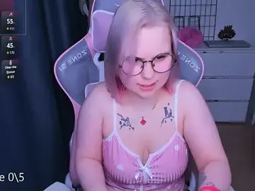 Live Porn with miray_kuriyama123 - Stripchat