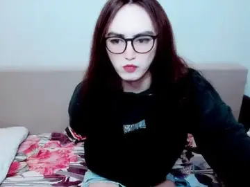 Sex Cam with MinniMaksy - Stripchat