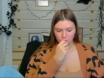 Best Webcam with Josephine_Kiss - Stripchat