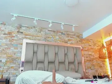 Live Sex Cam with karla_dunn - Stripchat