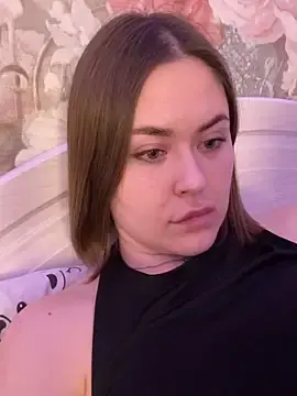 Nude Webcam with gi_grahams - Stripchat