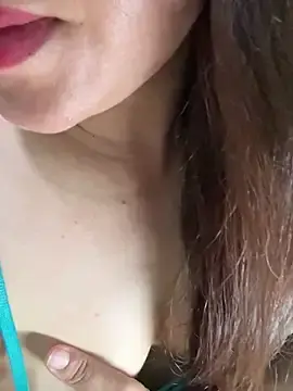 Watch Live Sex Cams with light_wei - Stripchat
