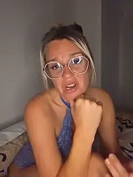 Adult Video Chat with SpicyVicky - Stripchat