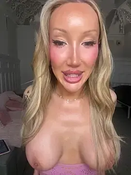 Live Porn with Allana29 - Stripchat