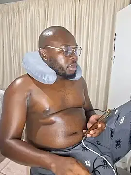 Adult Webcam with LaughRiotX - Stripchat