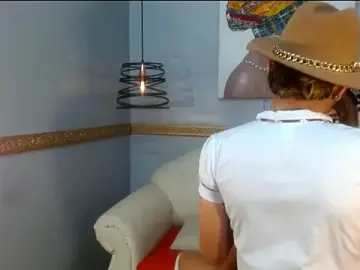 Nude Webcam with Juan_saul1 - Stripchat