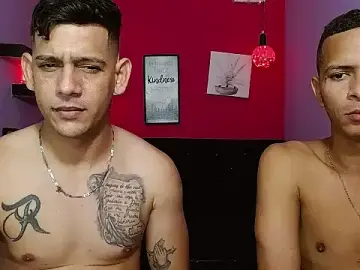 Best Webcam with hugecocks_hot - Stripchat