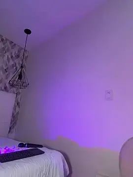 Adult Webcams with krisstenSantos - Stripchat