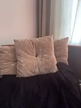 Best Webcam with salomesweet13 - Stripchat