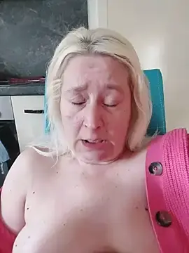 Best live sex cam show with GeileEstelle - Stripchat