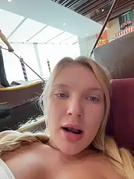 Private Sex Chat with AmmyHot - Stripchat