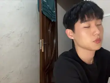 Adult Webcams with Brian_Stars - Stripchat