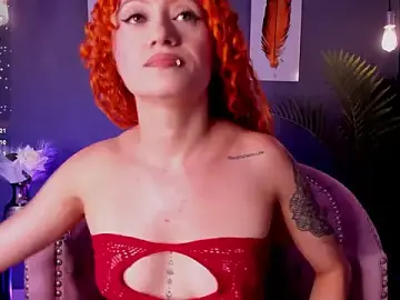 Best live sex cam show with amy_e - Stripchat