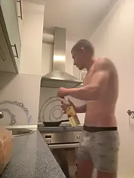 Sex Chat with bosnianhot - Stripchat