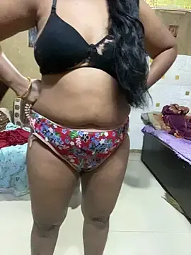 Live Porn with Meera_xxx - Stripchat