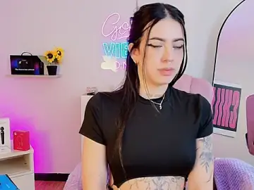 Live Sex with Alice_Vixen - Stripchat