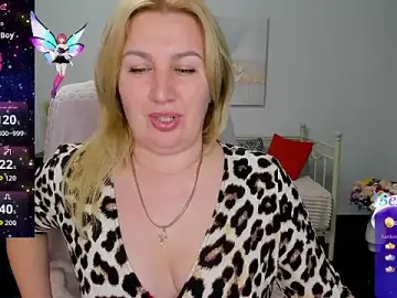 Sex Chat with Lili_Crossi - Stripchat