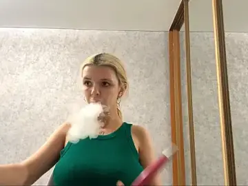 Adult Video Chat with Britney_Calverhends - Stripchat