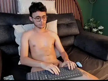 Adult Video Chat with Alhan_Twink - Stripchat