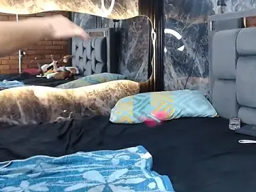 Free Porn Cam with Couple_Gold69 - Stripchat