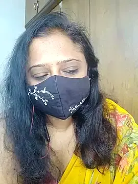 Live Sex Cam with sexynayan23 - Stripchat