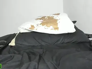Sex Cam with Hannah_White_ - Stripchat