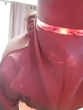 Adult Webcams with Soltanadubai - Stripchat