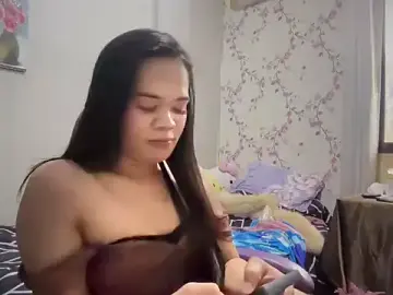 Live Sex Cam with Valentina_Luxe - Stripchat