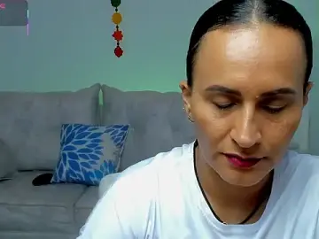 Adult Video Chat with Sara_Charmy - Stripchat