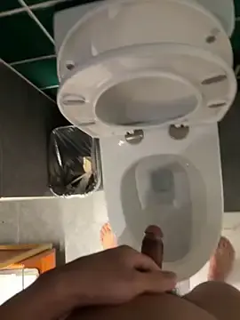 Free Live Porn with kerwin612 - Stripchat