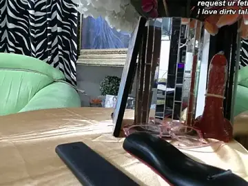 Free Porn Cam with mia_beatles - Stripchat