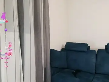 Adult Video Chat with Alessia-Bloom - Stripchat